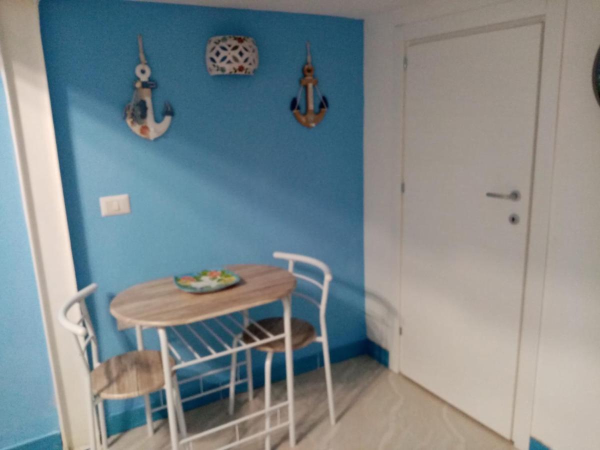 Casavinci Apartment Napoli Bagian luar foto